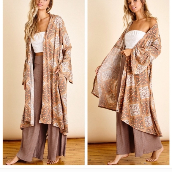 Boho Ruffle Sleeves Earthones Cardigan - Picture 2 of 4